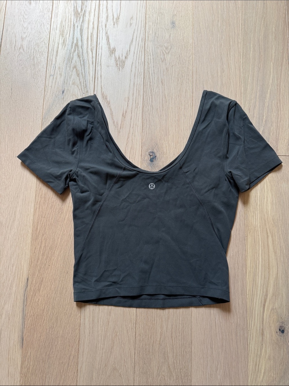 Lululemon Wondermost Nulu Scoop-Neck T-Shirt Balletcore 90s Minimalist - Picture 5 of 5